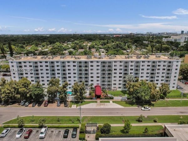 1251 NE 108th St , Unit 411, Miami, FL 33161