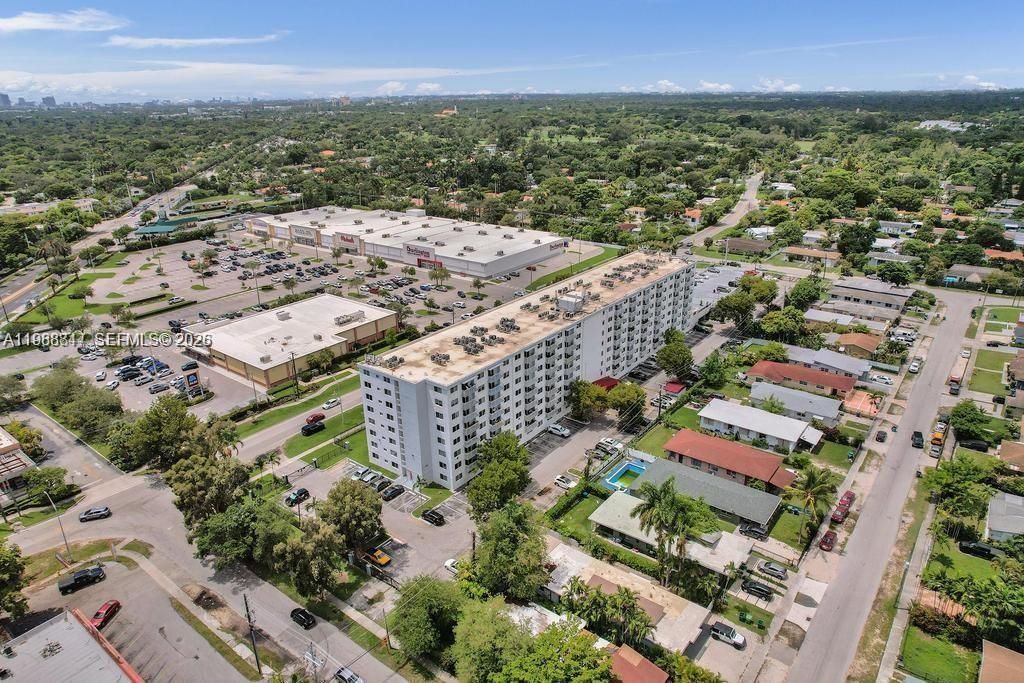 1251 NE 108th St , Unit 411, Miami, FL 33161 Photo