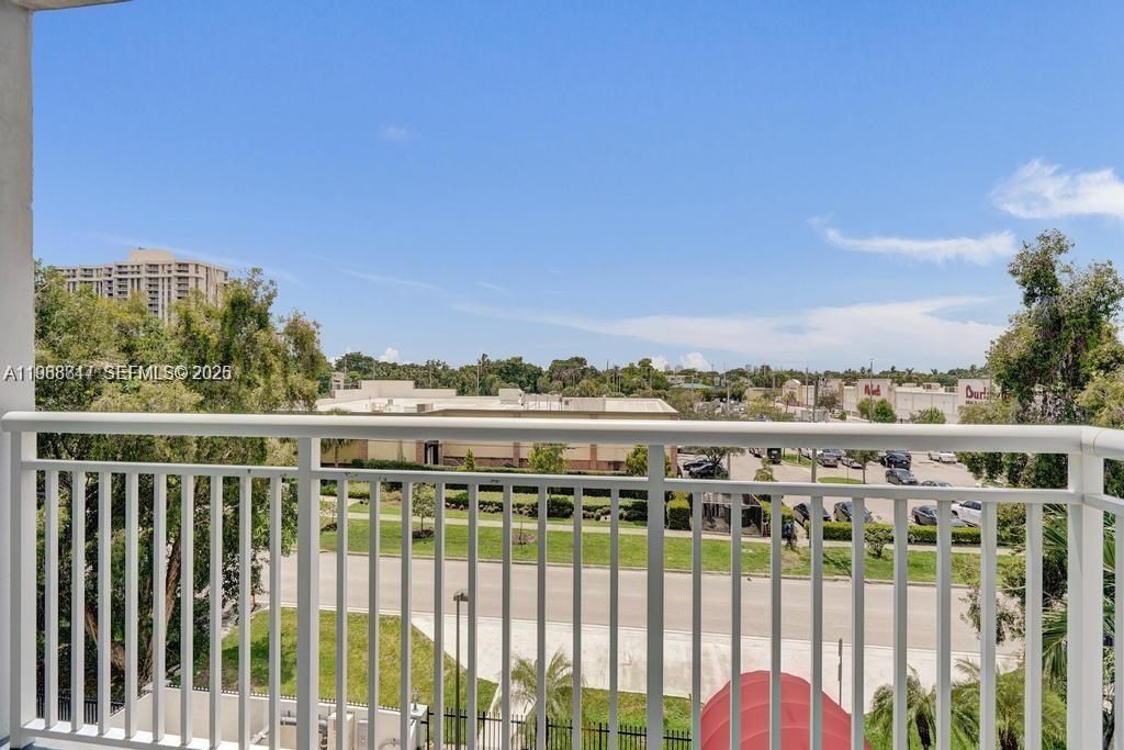 1251 NE 108th St , Unit 411, Miami, FL 33161 Photo