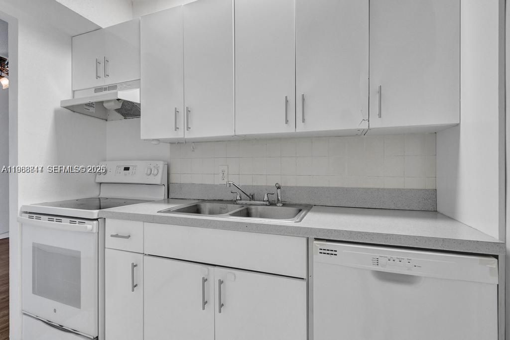 1251 NE 108th St , Unit 411, Miami, FL 33161 Photo