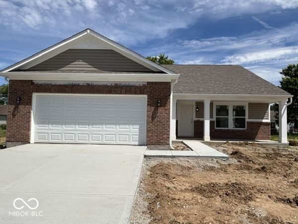 3658 Berkdale Drive, Columbus, IN 47203