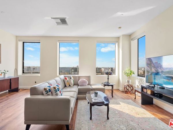 3810 Wilshire Boulevard, Unit 712, Los Angeles, CA 90010