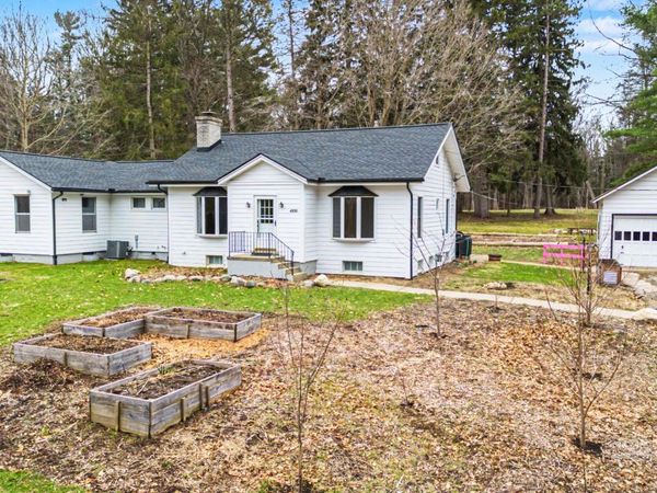 4500 E Huron River Drive, Ann Arbor, MI 48105