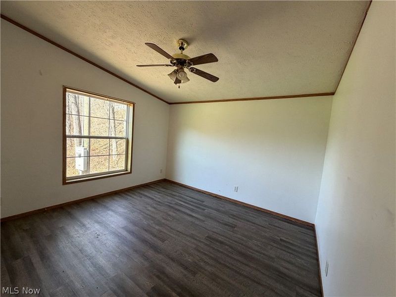 1285 Moody Hollow Road, Blue Rock, OH 43720 Photo 14