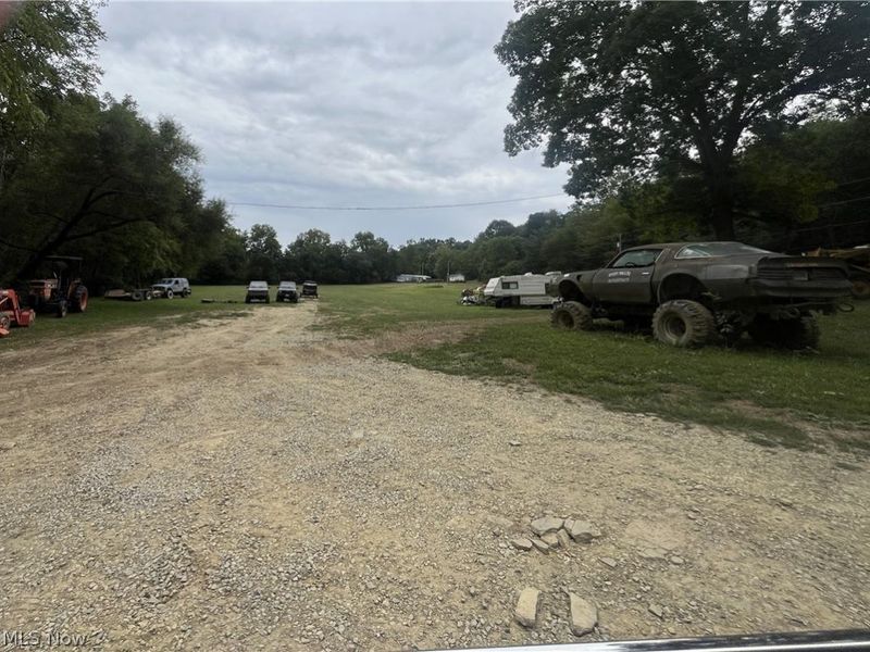 1285 Moody Hollow Road, Blue Rock, OH 43720 Photo 2