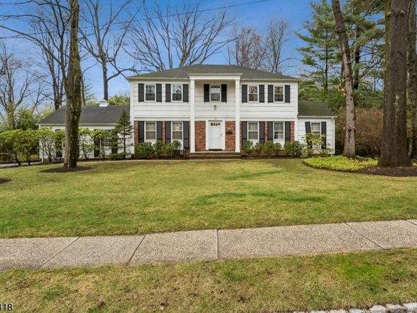 77 Hansell Rd, New Providence, NJ 07974