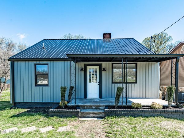 3204 Oswald St, Knoxville, TN 37917