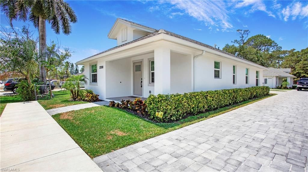 27302 Dortch Ave , Bonita Springs, FL 34135 Photo