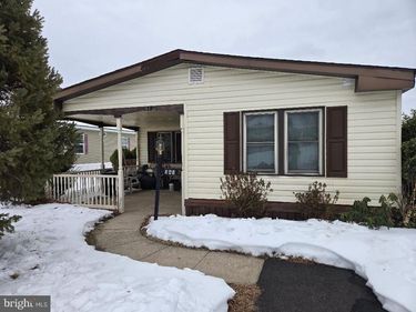 341 WOODSTREAM WAY, NORTH WALES, PA 19454