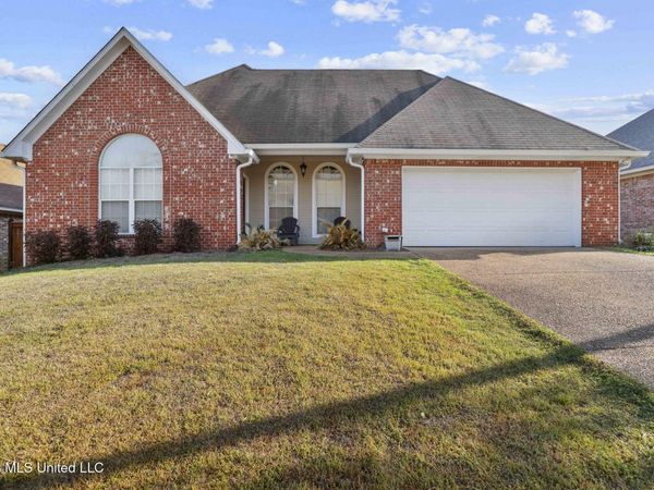 431 Wildberry Circle, Pearl, MS 39208
