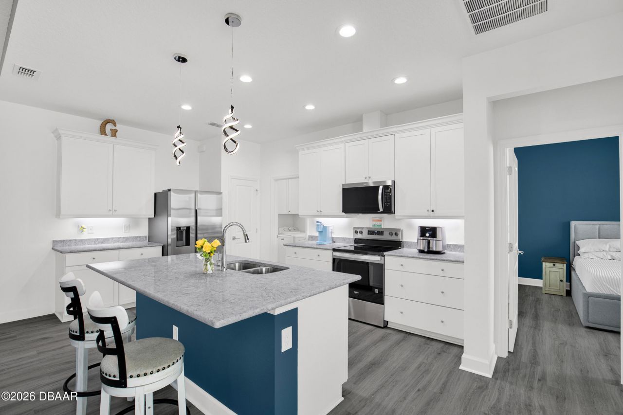 169 Coastal Avenue, Daytona Beach, FL 32124 Photo