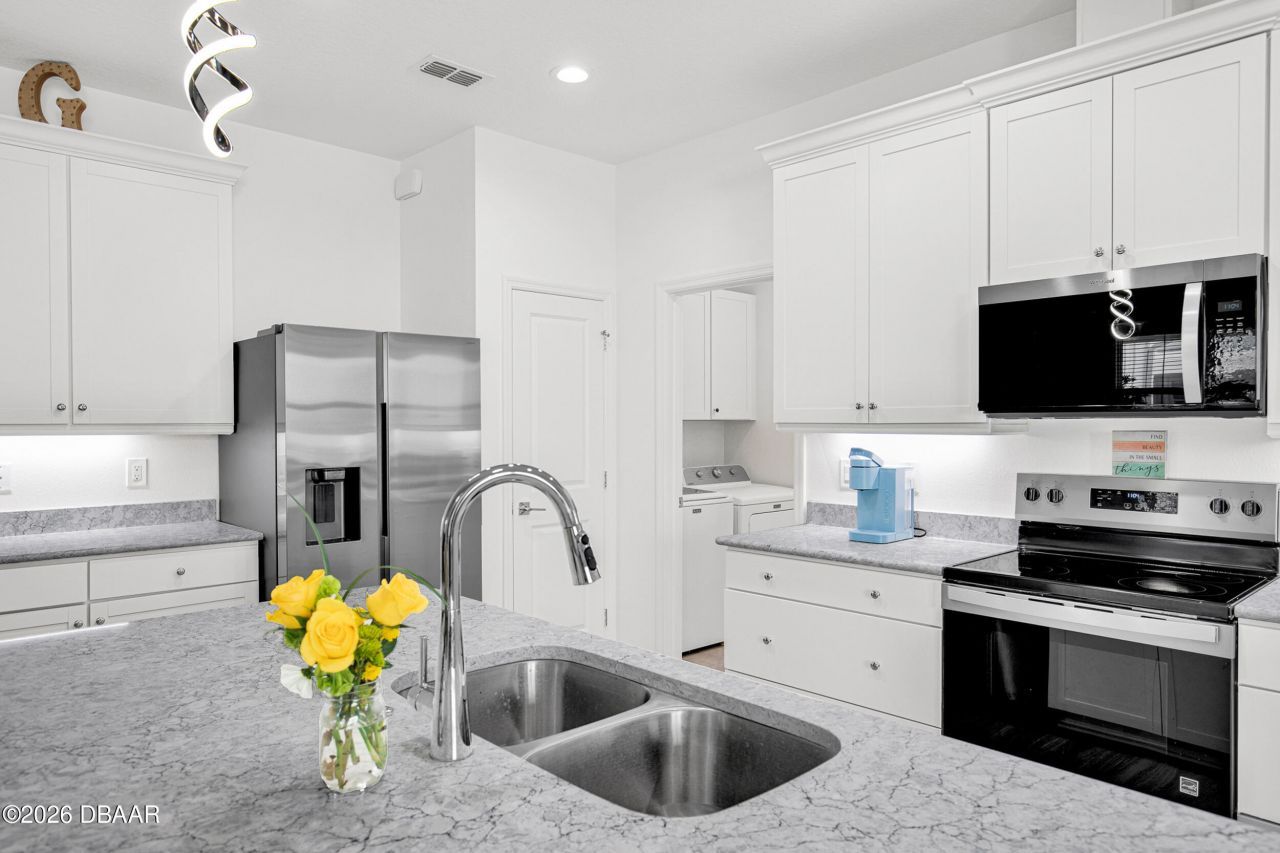 169 Coastal Avenue, Daytona Beach, FL 32124 Photo