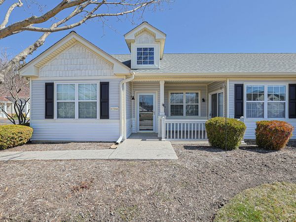 12166 White Tail Lane , Huntley, IL 60142