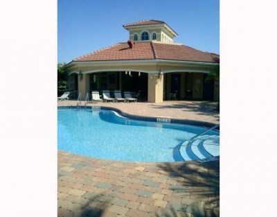 2757 S Evergreen Circle, Boynton Beach, FL 33474 Photo