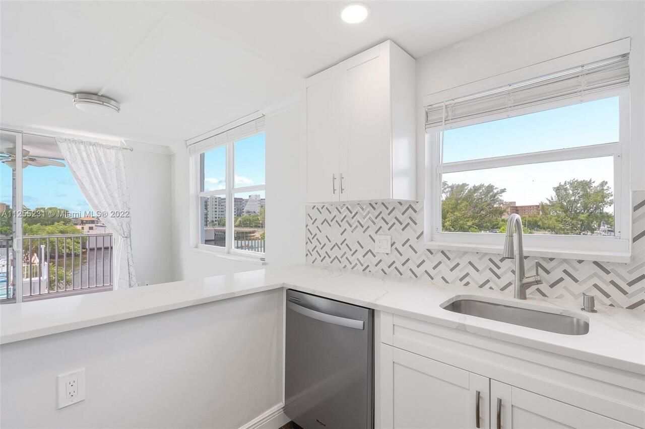 1505 N Riverside Drive, Unit 404, Pompano Beach, FL 33062 Photo