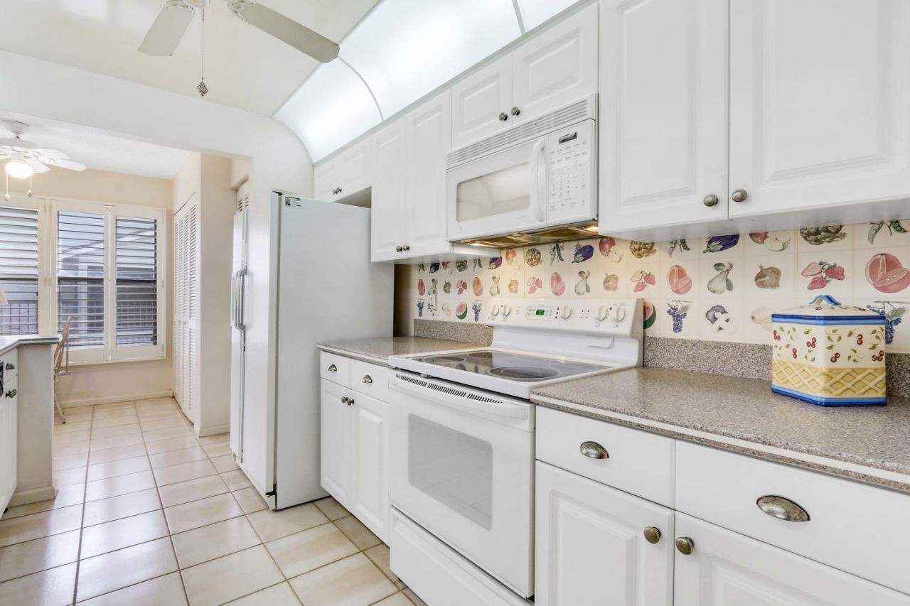 2206 S Fairway Dr S S, Jupiter, FL 33477 Photo