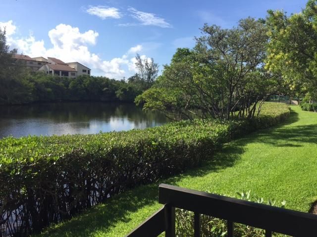 2206 S Fairway Dr S S, Jupiter, FL 33477 Photo