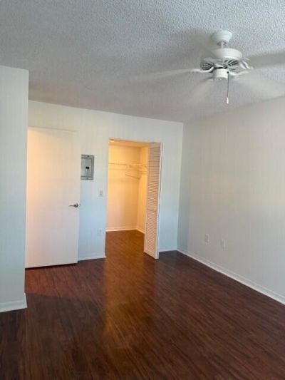 4195 N Haverhill Road, Unit 319, West Palm Beach, FL 33417 Photo