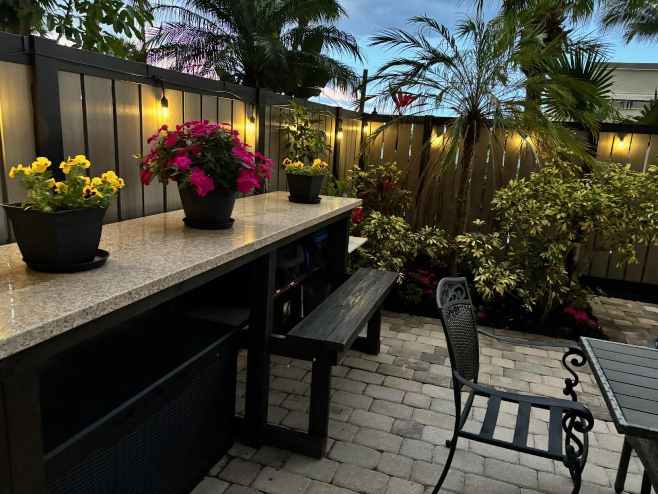 1830 Embassy Drive, Unit 123, West Palm Beach, FL 33401 Photo