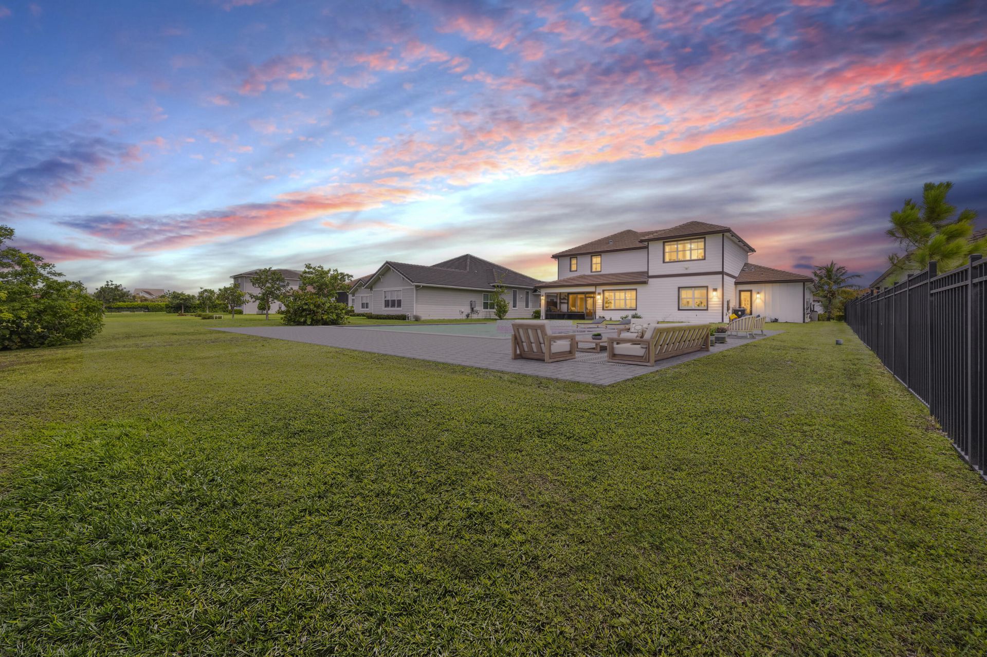 953 Hookline Circle, The Acreage, FL 33470 Photo