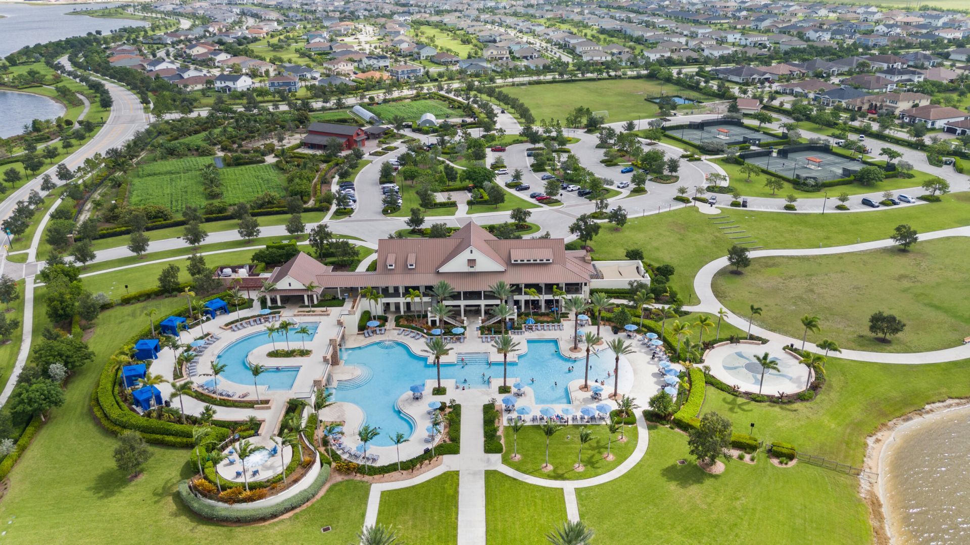 953 Hookline Circle, The Acreage, FL 33470 Photo