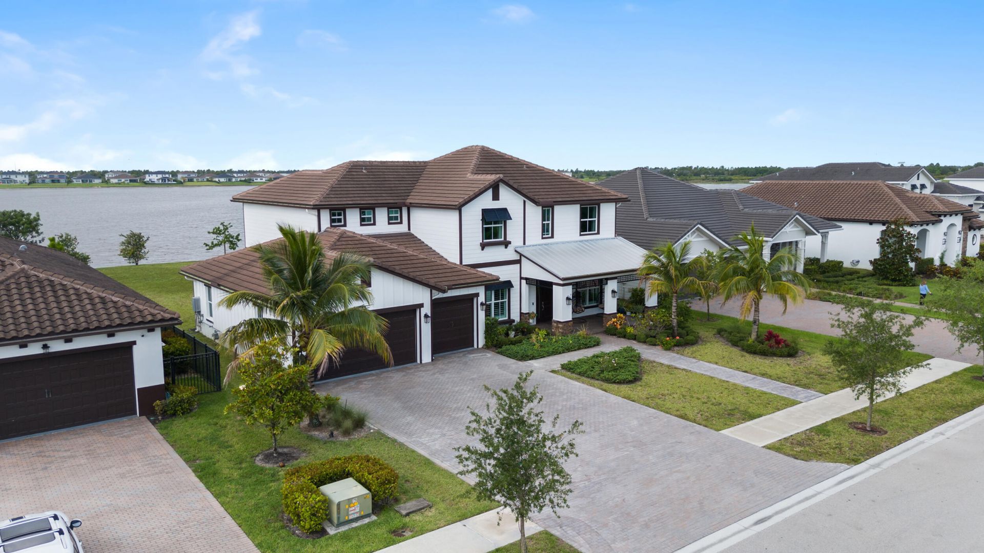 953 Hookline Circle, The Acreage, FL 33470 Photo