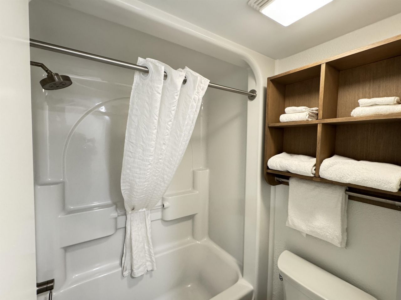 3000 N Ocean Blvd.  Photo 13