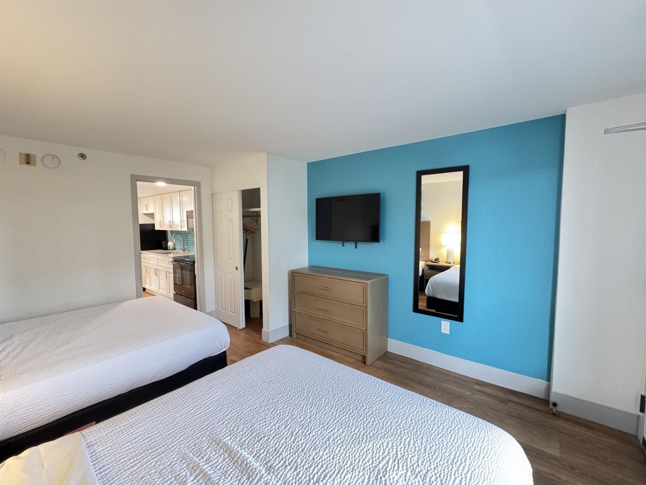 3000 N Ocean Blvd. Photo 8