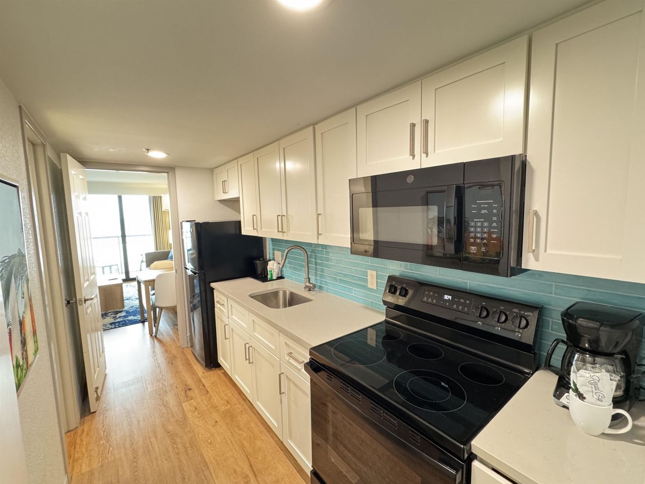 3000 N Ocean Blvd.  Photo 9