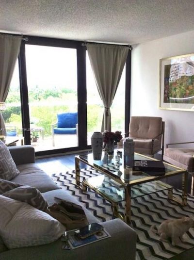 3701 N Country Club Dr , Unit 504, Aventura, FL 33180 Photo