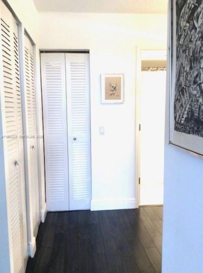 3701 N Country Club Dr , Unit 504, Aventura, FL 33180 Photo