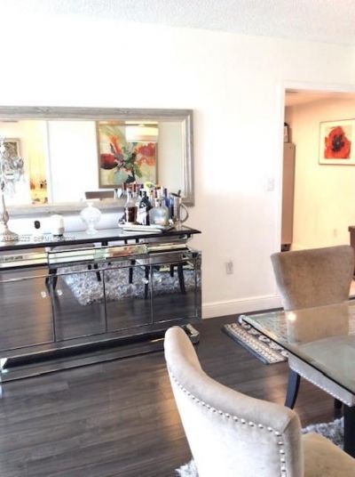 3701 N Country Club Dr , Unit 504, Aventura, FL 33180 Photo