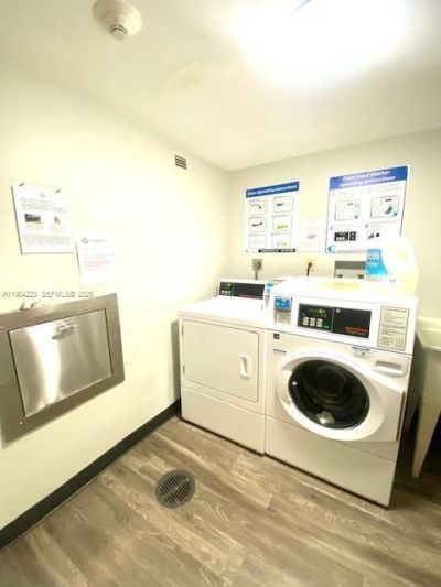 3701 N Country Club Dr , Unit 504, Aventura, FL 33180 Photo