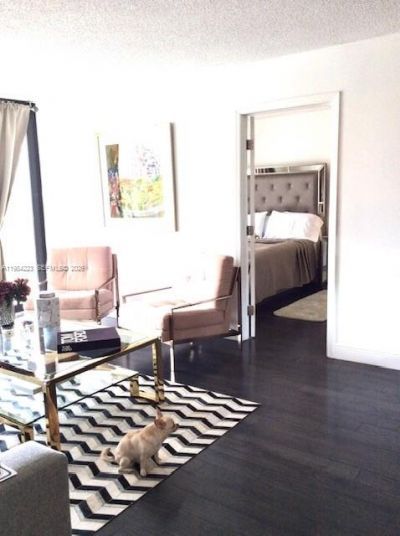 3701 N Country Club Dr , Unit 504, Aventura, FL 33180 Photo