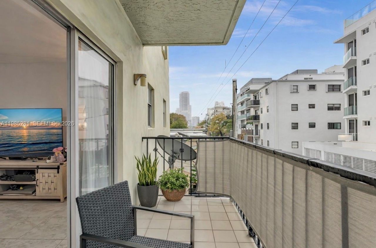 1236 Alton Rd , Unit 304, Miami Beach, FL 33139 Photo