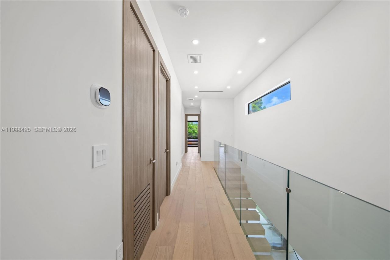 280 NW 47th St, Miami, FL 33127 Photo