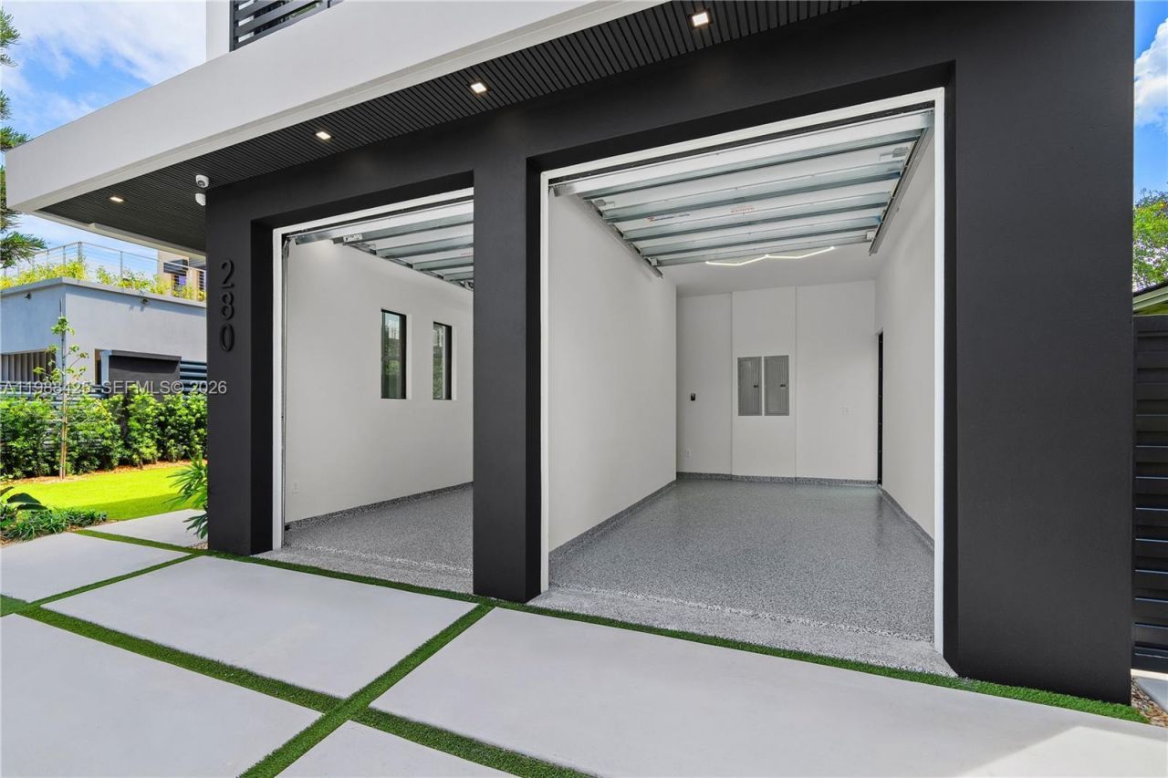 280 NW 47th St, Miami, FL 33127 Photo