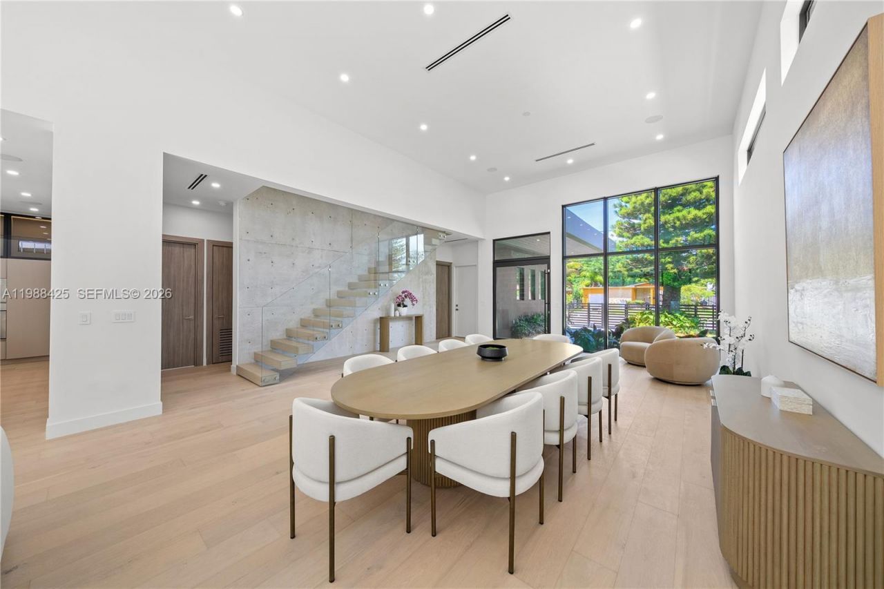 280 NW 47th St, Miami, FL 33127 Photo