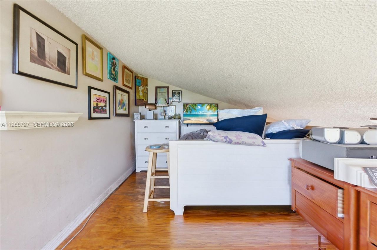 5644 Eagle Lake Dr , Palm Beach Gardens, FL 33418 Photo