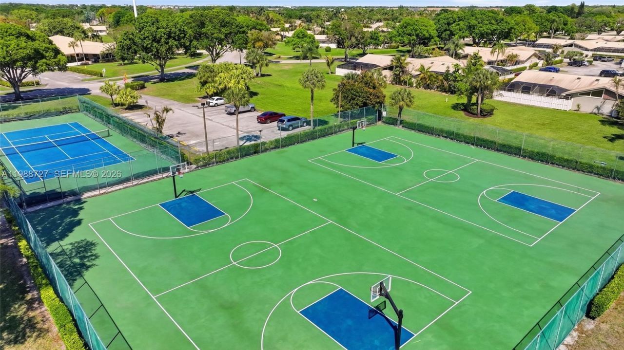 5644 Eagle Lake Dr , Palm Beach Gardens, FL 33418 Photo