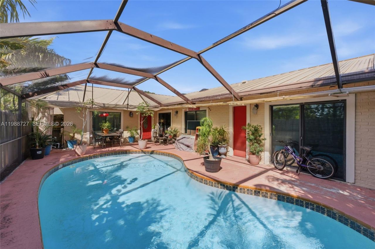 5644 Eagle Lake Dr , Palm Beach Gardens, FL 33418 Photo