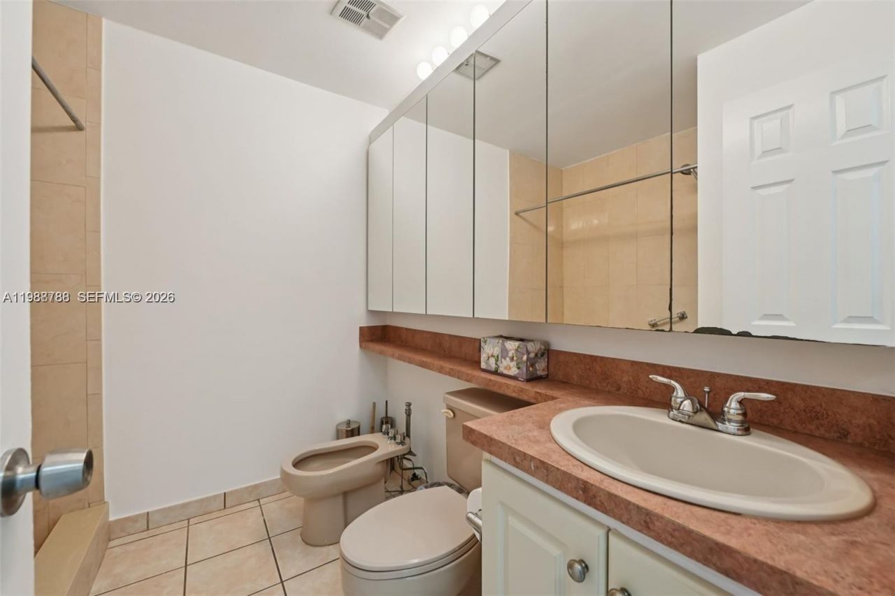 9585 SW 1st Ter, Miami, FL 33174 Photo