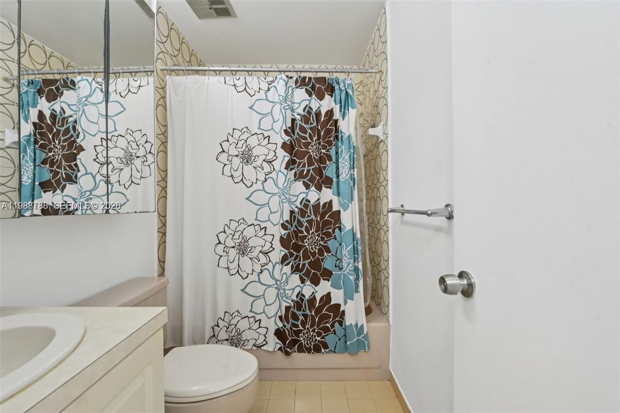 9585 SW 1st Ter, Miami, FL 33174 Photo