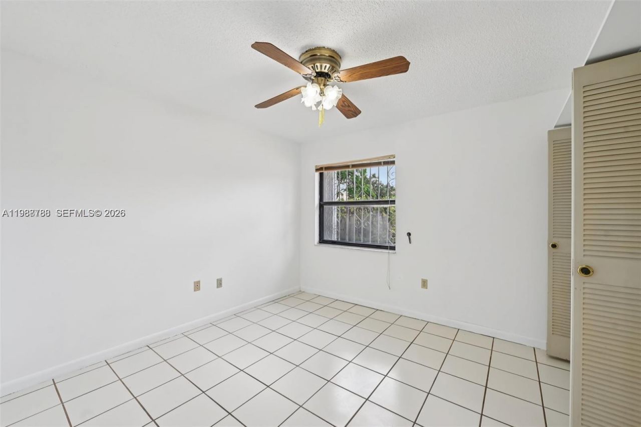 9585 SW 1st Ter, Miami, FL 33174 Photo