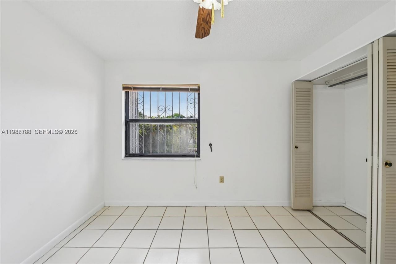 9585 SW 1st Ter, Miami, FL 33174 Photo