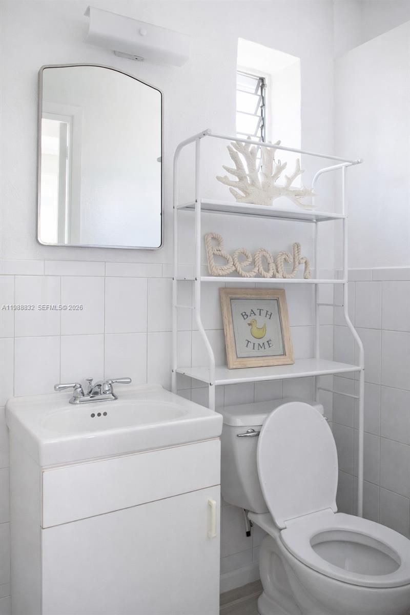 6250 NW Miami Pl, Unit 2, Miami, FL 33150 Photo