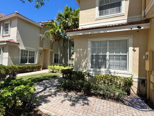 12471 SW 42nd St , Miramar, FL 33027