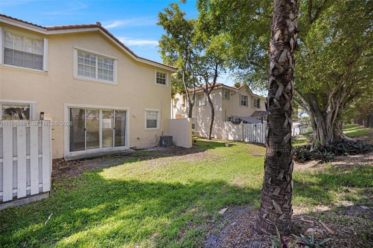 12471 SW 42nd St , Miramar, FL 33027 Photo