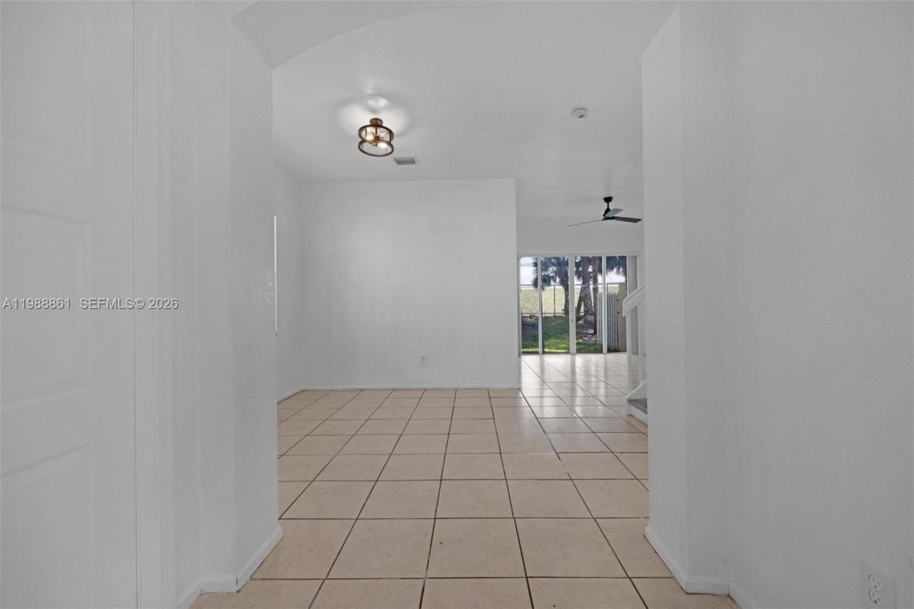 12471 SW 42nd St , Miramar, FL 33027 Photo