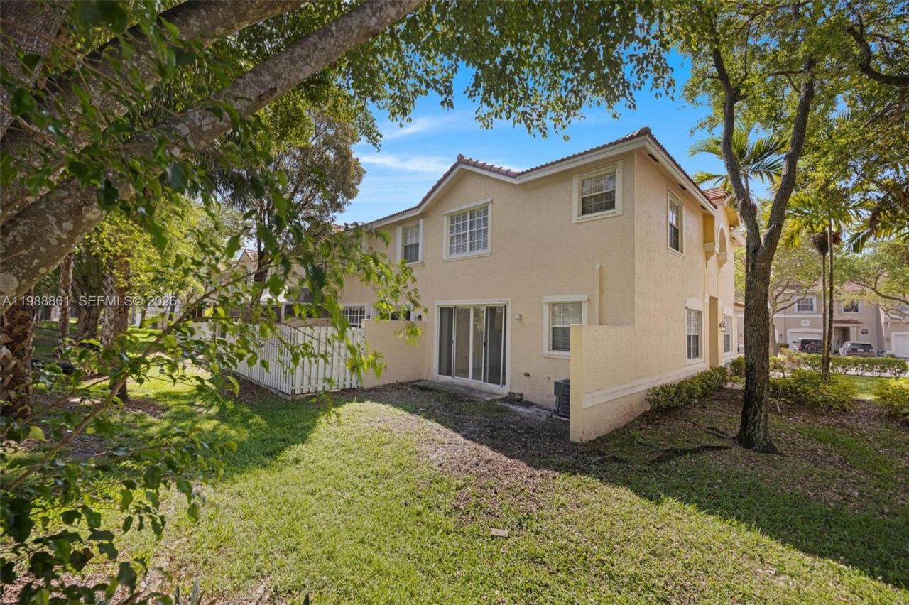 12471 SW 42nd St , Miramar, FL 33027 Photo